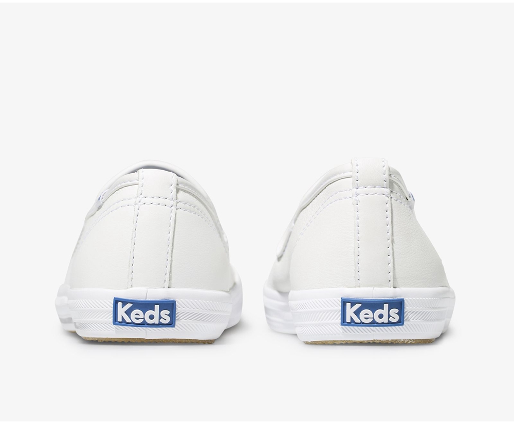 Womens Keds Slip Ons - Champion Slip On Leather - White - 0279-HOCZM